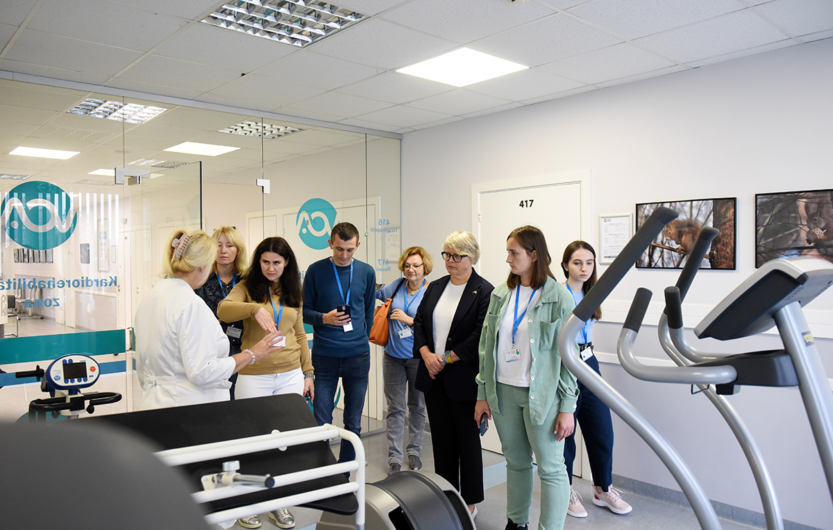 Ārsti no Ukrainas gūs pieredzi modernajā VCA poliklīnikas „Aura” Rehabilitācijas un fizikālās terapijas nodaļā
