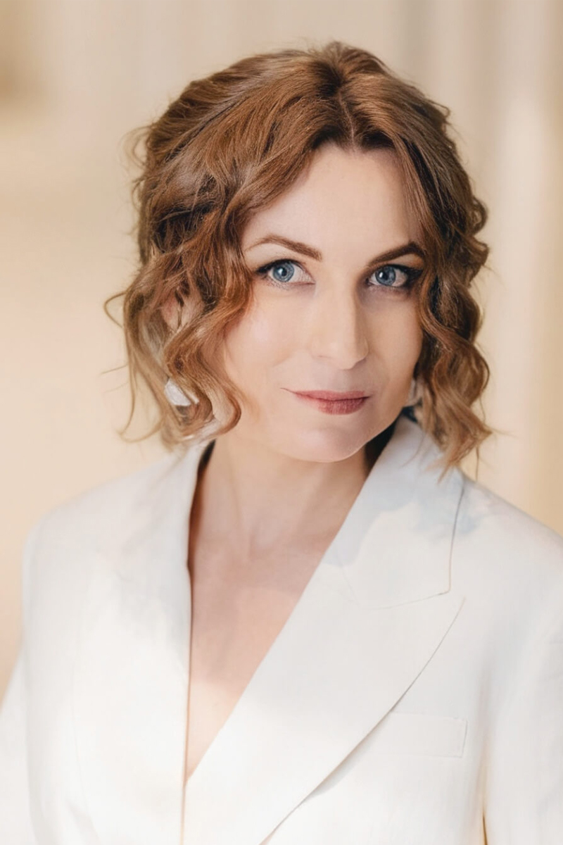 Карлина Элксне