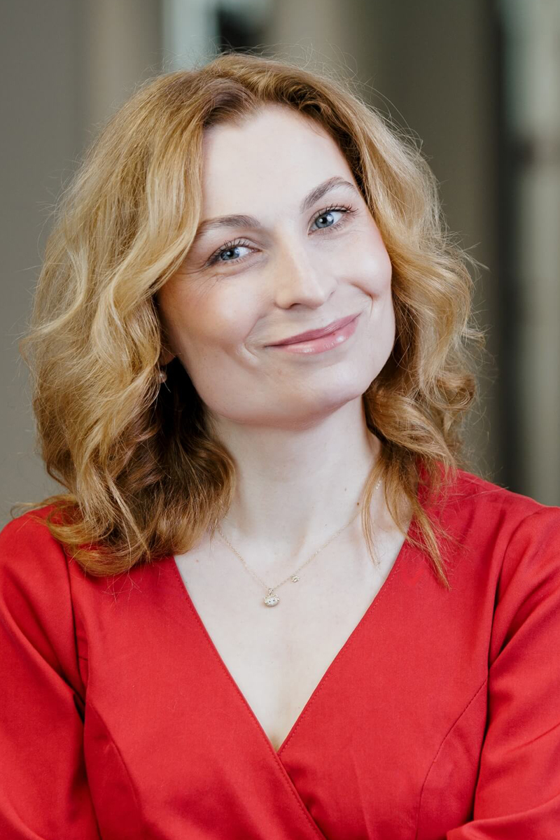 Карлина Элксне